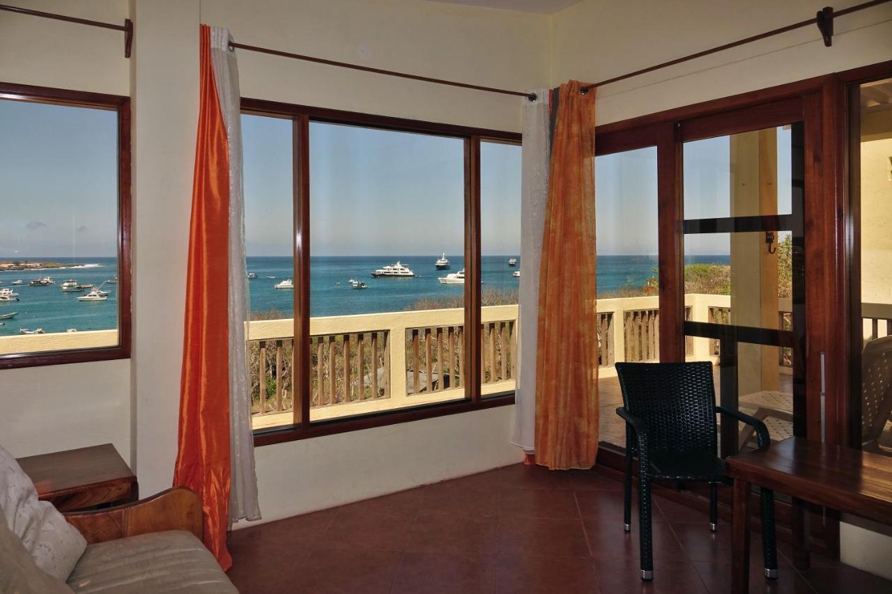 The Galeodan Suites Puerto Baquerizo Moreno Bagian luar foto